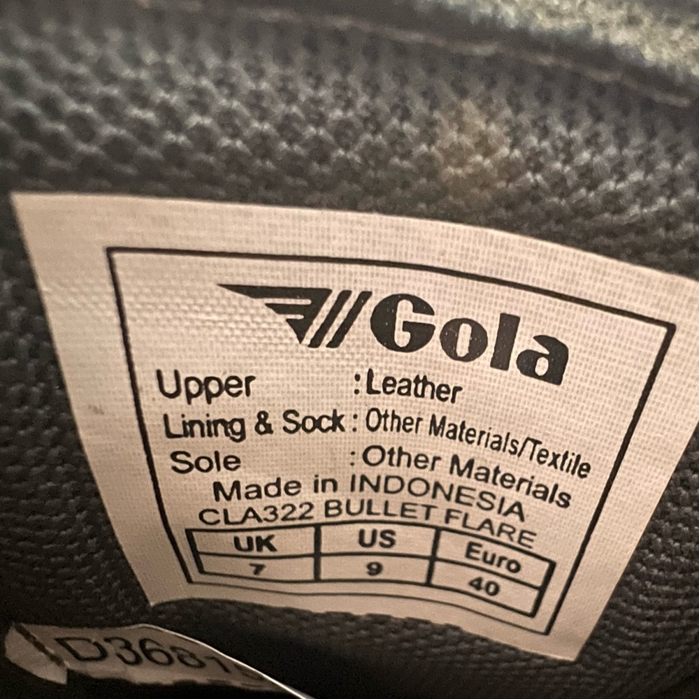 Gola Women’s Navy Sneakers with Gold, Copper and Red Metallic Stripes - Picture 8 of 9
